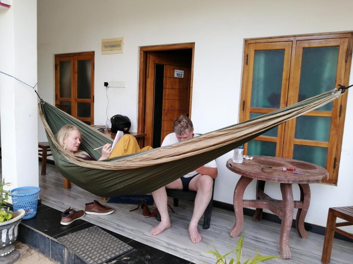Beach Life Uppuveli Trikunamalaja Zewnętrze zdjęcie